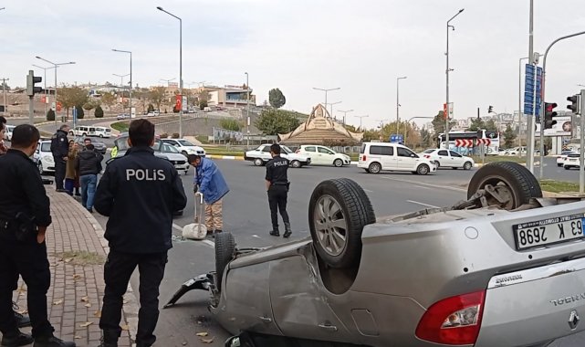 Şanlıurfa'da kaza yapan araç takla attı