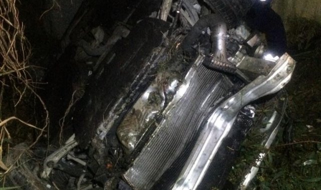 Şarampole yuvarlanan otomobilin sürücüsü yaralandı