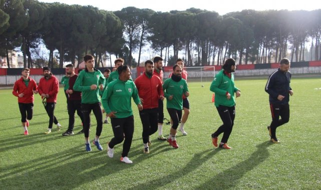 Sarayköyspor 3 puan peşinde