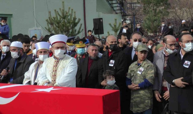 Şehit Aksöz son yolculuğuna uğurlandı