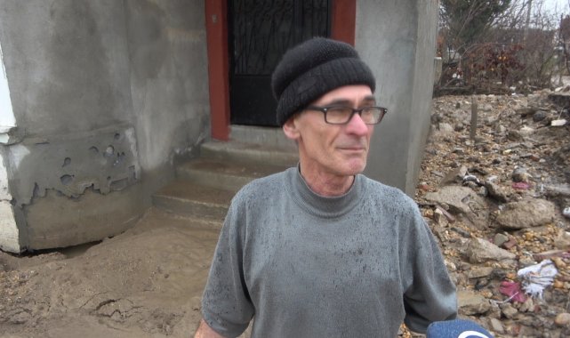 Sel felaketini yaşayan vatandaş gözyaşlarını tutamadı: "Ben böyle bir taşkın görmedim"