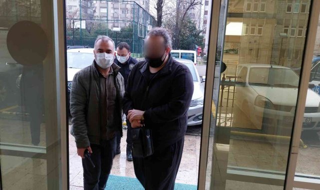 Siber polisi çocuk müstehcen görüntü ve fotoğraflarını koleksiyon yapan şahsı gözaltına aldı