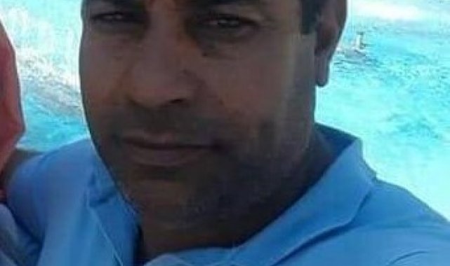 Şiddet gören kızını korumaya çalışırken canından oldu