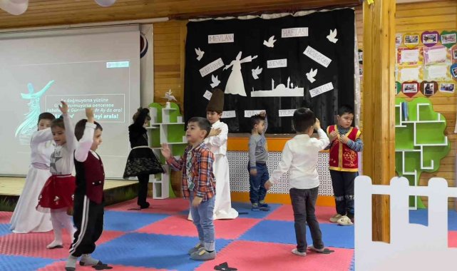 Sincan'da minik semazenler Mevlana'yı unutmadı