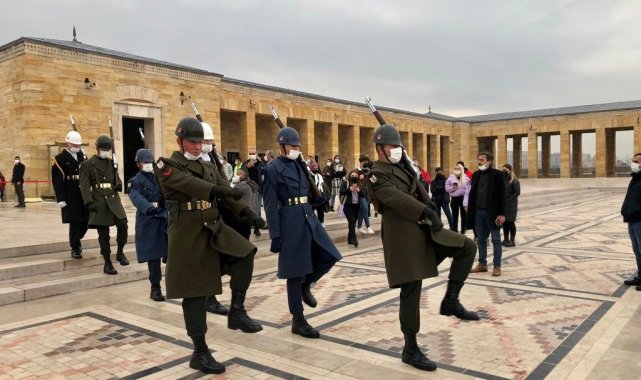 Sinop Belediyesi'nden Anıtkabir'e gezi
