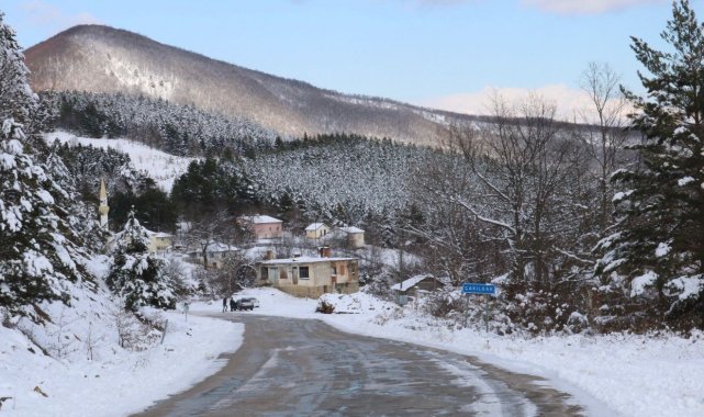 Sinop&#039;ta kardan kapalı köy yollarının tamamını ulaşıma açıldı