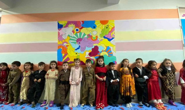 Şırnaklı minikler Yerli Malı Haftası'nı yöresel elbiselerle kutladı