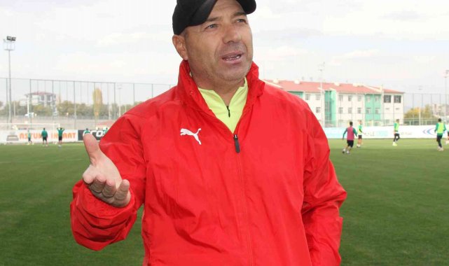 Sivas Belediyespor&#039;da Özer Karadaş ile yollar ayrıldı!