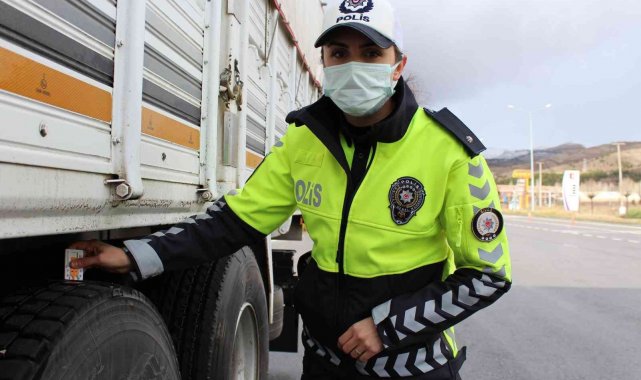 Sivas'ta kış lastiği denetimleri başladı