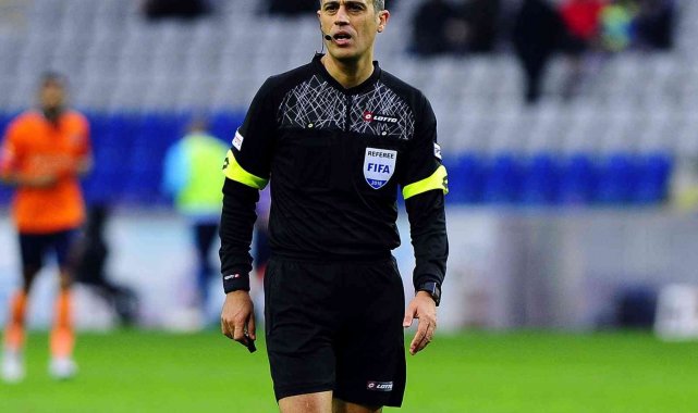 Sivasspor - Rizespor maçının VAR&#039;ı Alper Ulusoy