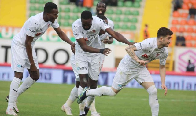 Sivasspor, Süper Lig'de 200. galibiyetini aldı