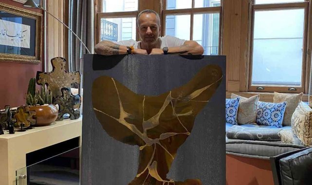 Sokak hayvanları için sanat dünyası bir araya geliyor