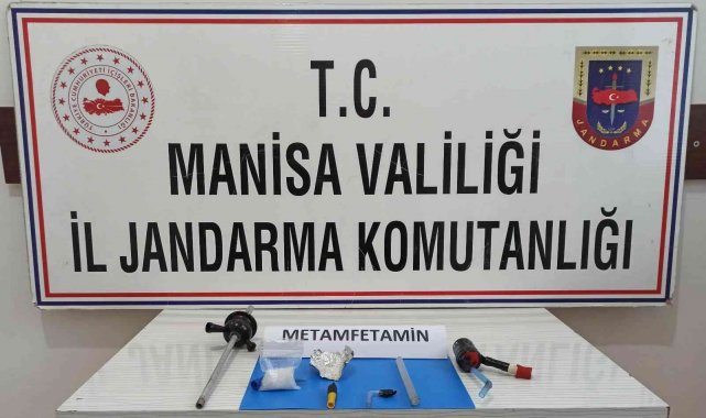 Şüpheli araçtan metamfetamin çıktı