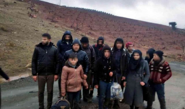 Suriye sınırında 16 göçmen yakalandı