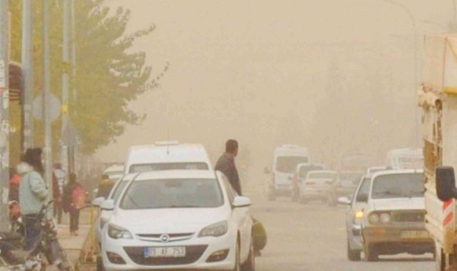 Suriye sınırında toz bulutu