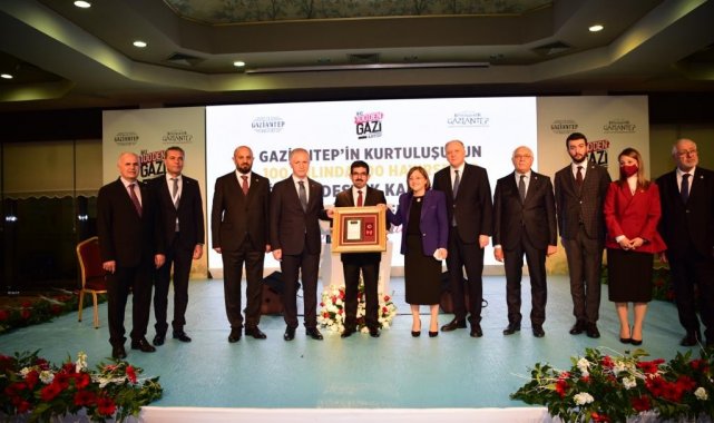 Suriyeli işadamları Türkiye'de okul yaptırıyor