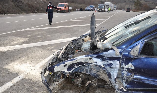 Suşehri'nde Trafik Kazası: 5 Yaralı