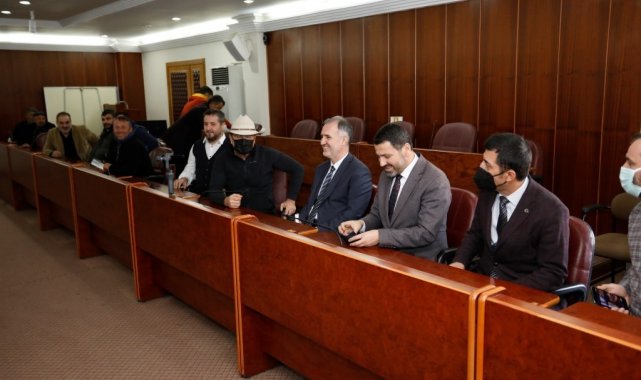 Taban ödüllü küçükbaş hayvan yetiştiricilerini ağırladı