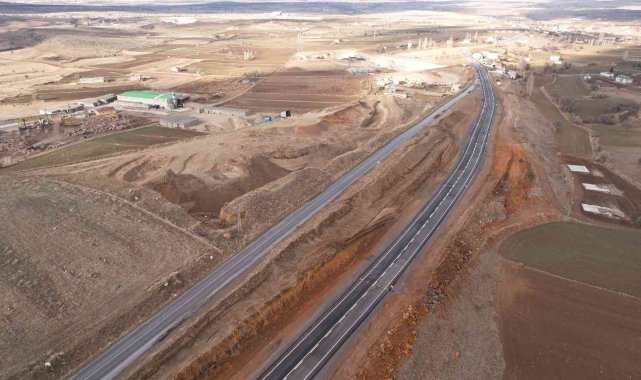 Talas&#039;ta yollar bakımlı, güvenli ve konforlu