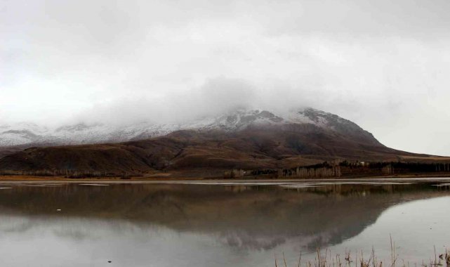 Tamamen kurumuştu, yeniden su tutan göl sevindirdi
