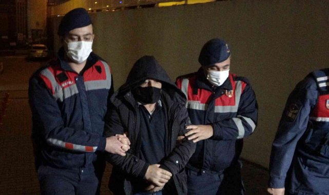 Tarihi eserleri satmaya çalışan şahıs yakalandı