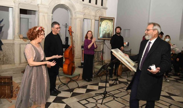 Tarsus'ta 'Shakespeare ve Müzik' performansı ilgiyle izlendi