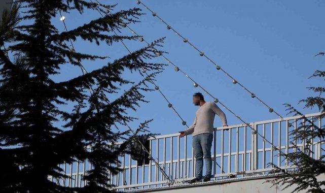 Tatvan&#039;da intihar girişimi