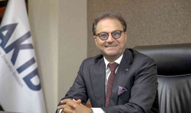 Tekin: &quot;İhracat birim değerini artırmanın yolu tasarım ve markalaşmadan geçiyor&quot;