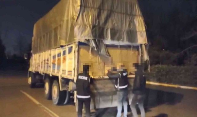 Tem'de 7 milyon 630 bin adet kaçak makaron ele geçirildi