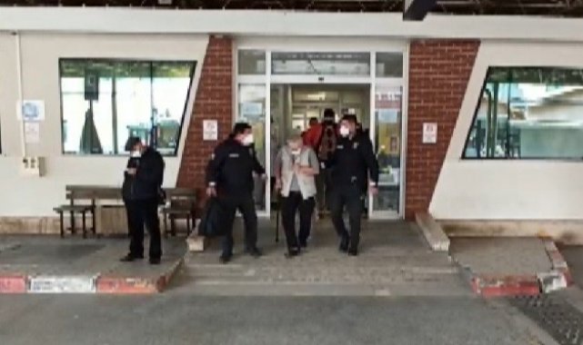 Teröristbaşı Gülen'e yelpaze sallamasıyla tanınıyordu; İzmir'de gözaltına alındı