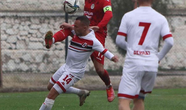 TFF 2. Lig: Turgutluspor: 1 Etimesgut Belediyespor: 0