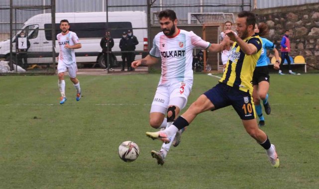 TFF 3. Lig: Belediye Derincespor: 1 - Karşıyaka: 1