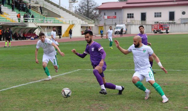 TFF 3. Lig: Çarşambaspor: 2 - Yomraspor: 2