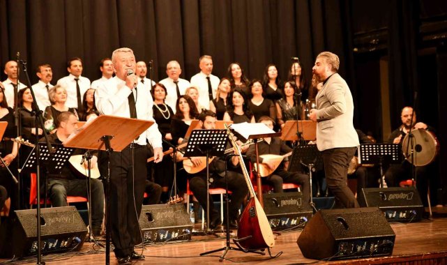 THM Korosu&#039;ndan yeni yıl konseri