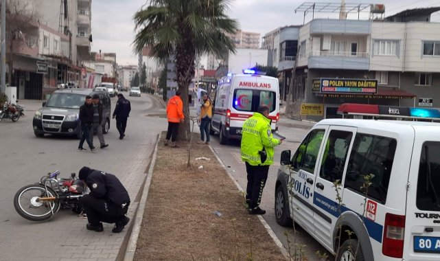 Ticari araçla çarpışan motosiklet sürücüsü yaralandı