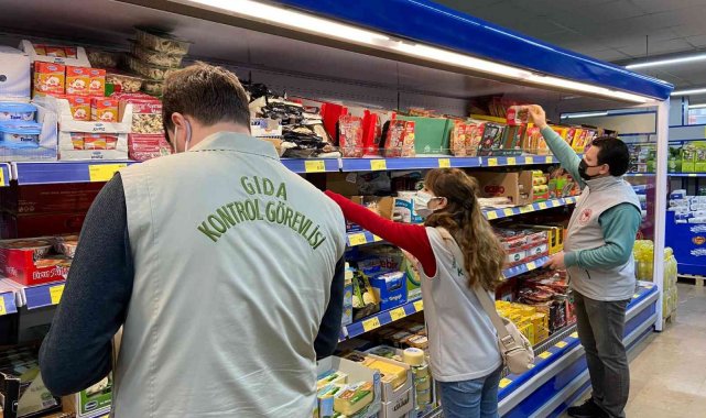 Tire'de zincir marketlere fiyat denetimi