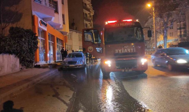 Tosya'da Park Halindeki Araç Yandı