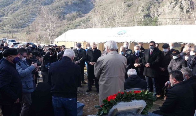 Trabzonspor'un efsane ismi Özkan Sümer mezarı başında anıldı