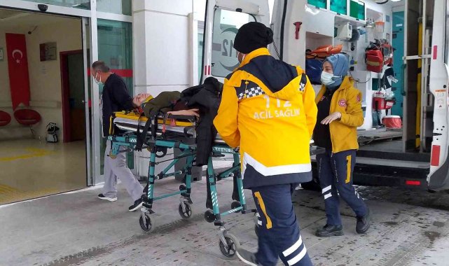 Trafik kazasında 5 öğretmen yaralandı