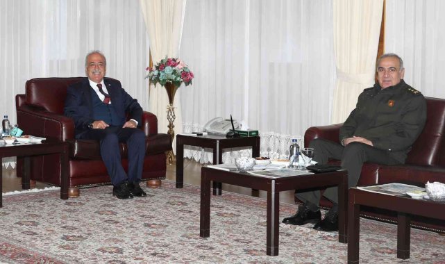 Tümgeneral Erhan Uzun, Rektör Çomaklı'nın konuğu oldu