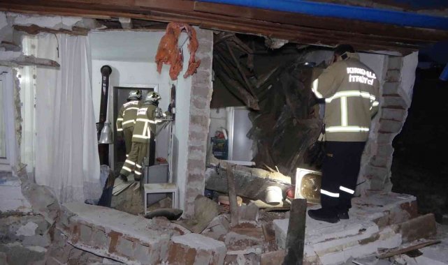 Tüp bomba gibi patladı, ev harabeye döndü