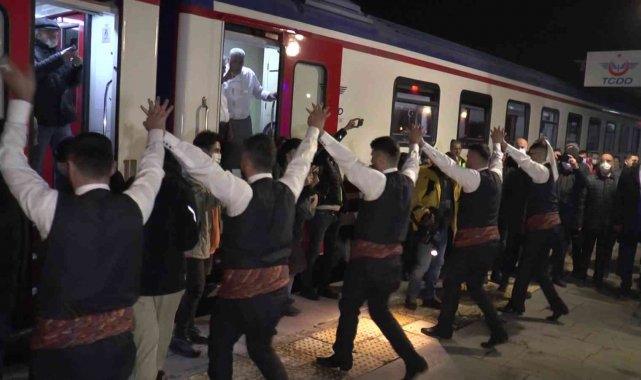 Turistik Doğu Ekspresi aylar sonra yeniden Erzurum'da