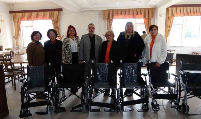 Türk Kadınlar Birliği'nden engellilere 6 adet tekerlekli sandalye