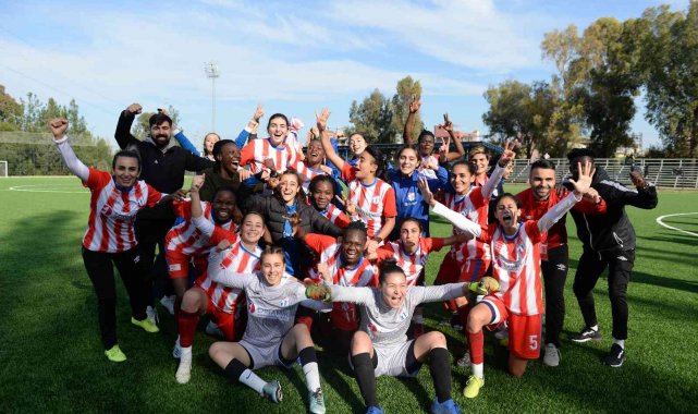 Turkcell Kadın Futbol Süper Ligi: Adana İdman Yurdu Spor: 4 - Çaykur Rizespor: 3