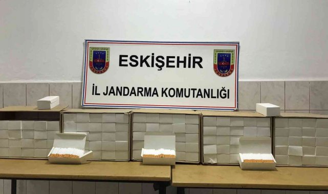 Tütün dükkânında 50 bin adet kaçak makaron ele geçirildi