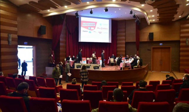 Tuzla'da toplu iş görüşmeleri ile istihdam seferberliği devam ediyor