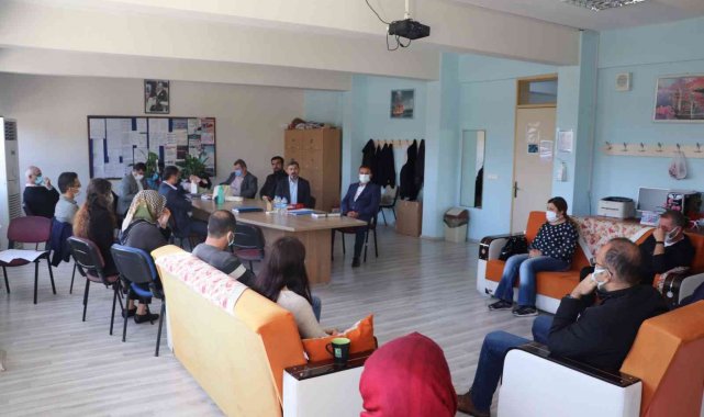 Uçak: "Her kazanım bir mücadele gerektiriyor"