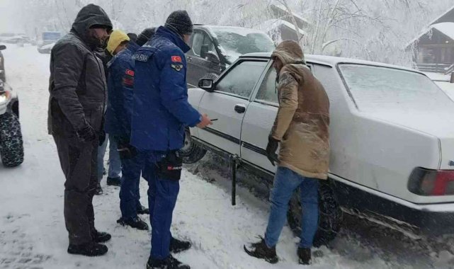 Uludağ'da hafta sonu günübirlikçi yoğunluğu