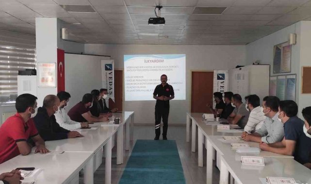 UMKE'den VEDAŞ personeline ilk yardım eğitimi
