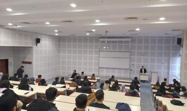 Üniversitede "Kariyer Günleri" etkinliği